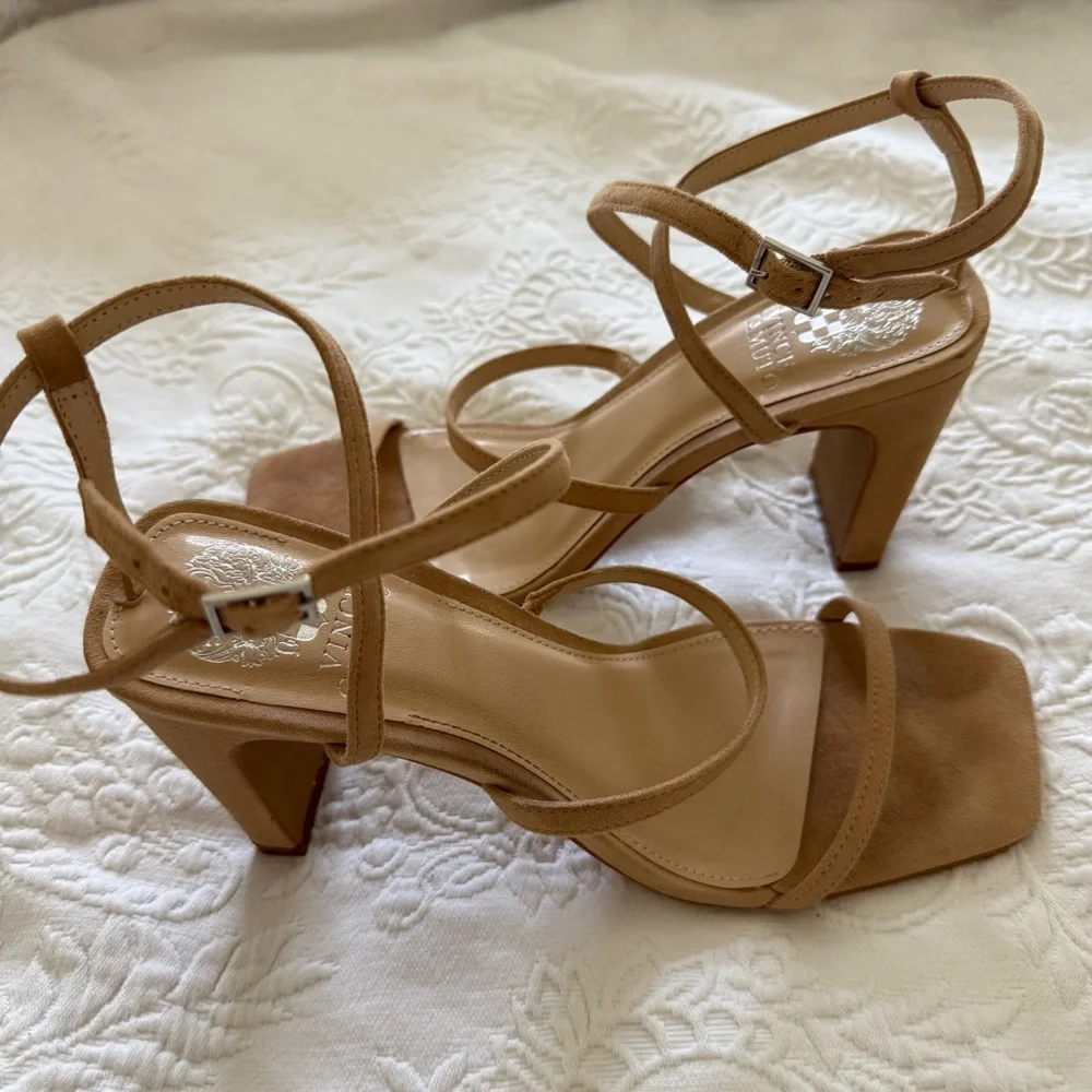 Vince Camuto these vince